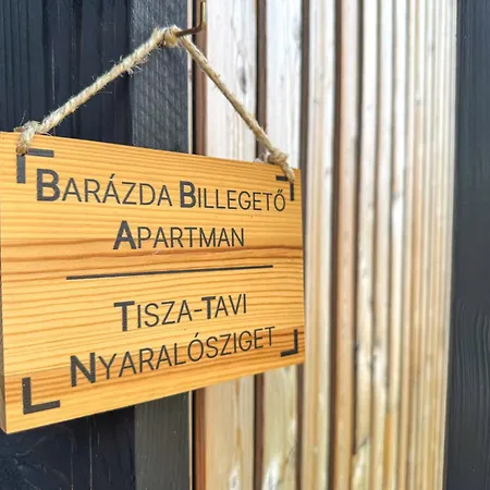 Tisza-tavi Nyaralosziget - Csak Par Lepesre A Tisza-to Partjatol Tiszafüred
